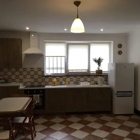 Apartments, Ivasiuka דירה *
